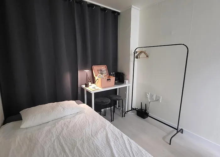 3min Walk From Sinchon Station Line2, Entire Private #modern #신촌 #연대 #홍대 서울특별시