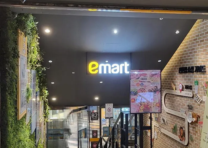 아파트호텔 3min Walk From Sinchon Station Line2, Entire Private #modern #신촌 #연대 #홍대 서울특별시