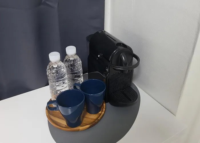 3min Walk From Sinchon Station Line2, Entire Private #modern #신촌 #연대 #홍대 아파트호텔